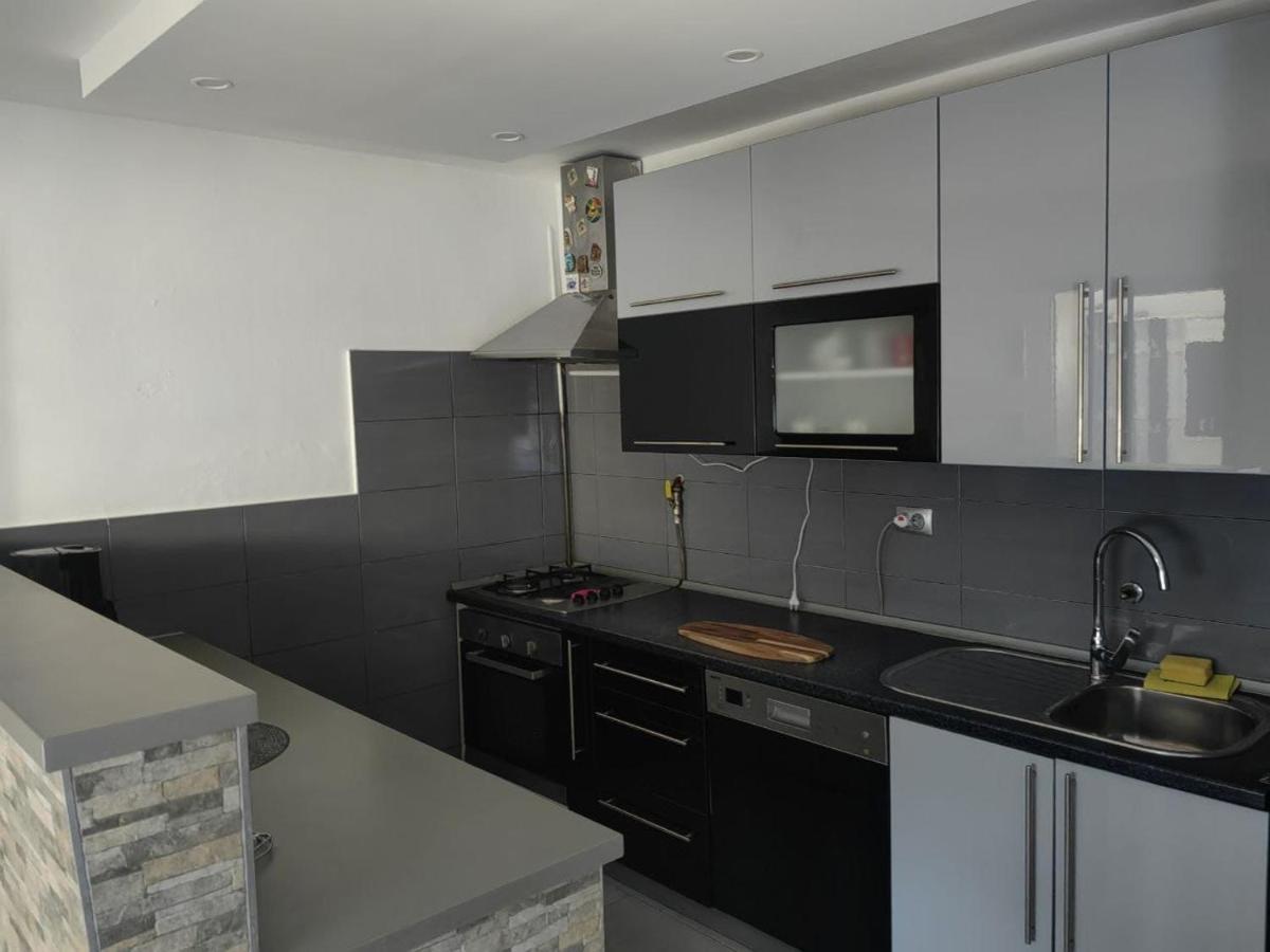 Apartment Kuca Barbara *